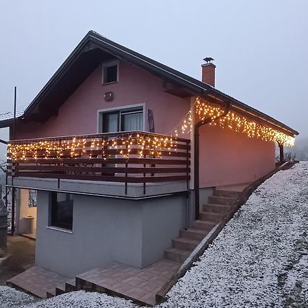Apartament Hiska Na Gorci Podčetrtek Zewnętrze zdjęcie