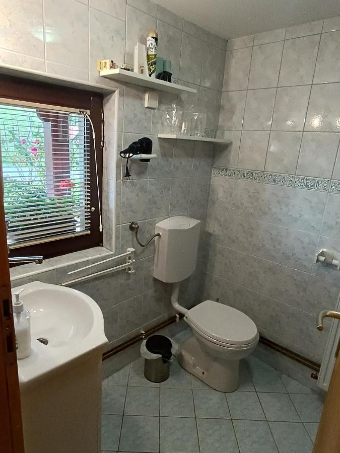 Apartament Hiska Na Gorci Podčetrtek Zewnętrze zdjęcie